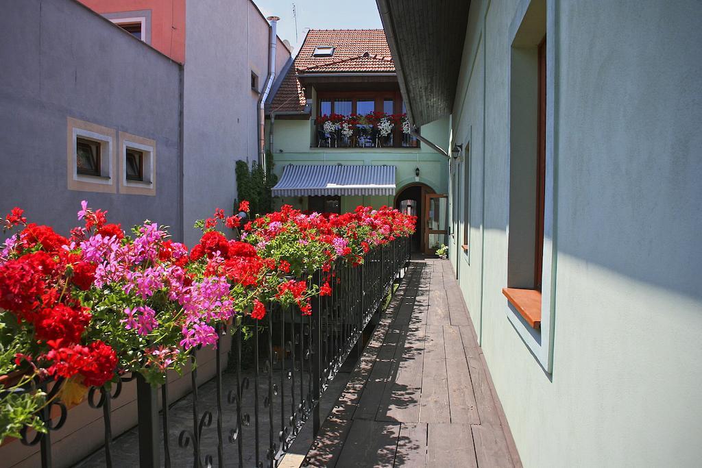 Boutique Penzion Slovenska - Penzion Bella Sicilia Presov Exterior photo